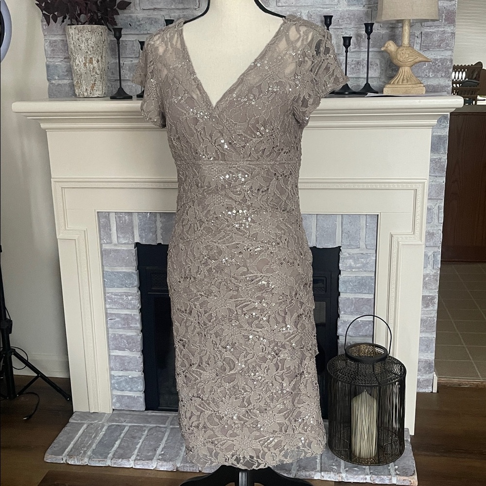 Taupe Lace Sequined Tiered Layers Shiny Cocktail/Party /Evening Dress Size 10